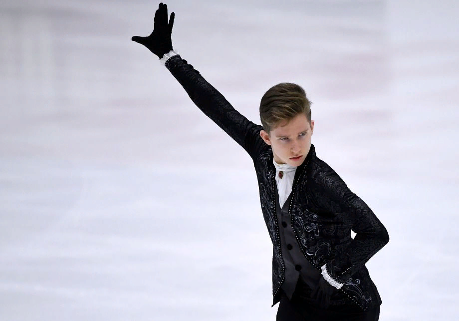 фото из статьи "Выбираем секс-символ нашего фигурного катания!" на «Чемпионате» 