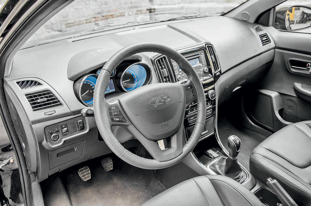    «Удачная машина, странно, что не пошла»: опыт эксплуатации и отзывы владельцев Chery Bonus