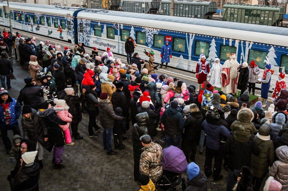     Поезд Деда Мороза в Липецке  Пресс-служба администрации города Липецка.