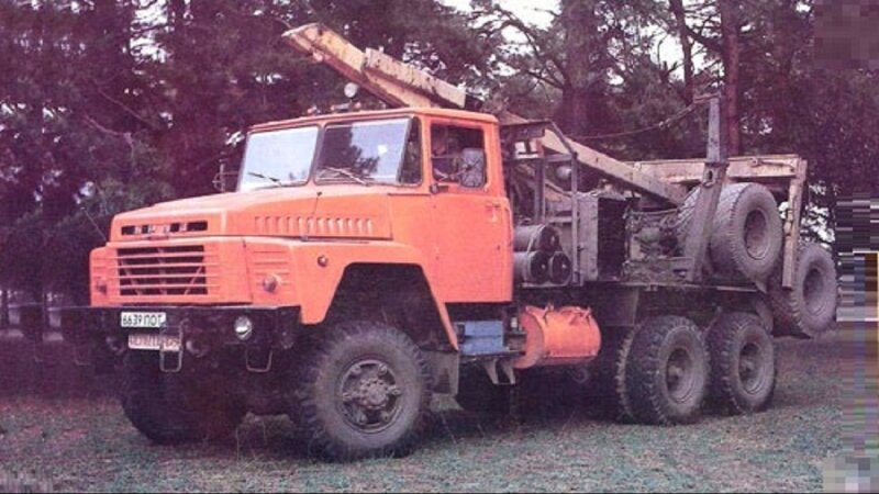 Краз лесовоз 6437 с роспуском. Краз 64371. Краз 6437 лесовоз. Краз 6437. Краз 6437 лесовоз.