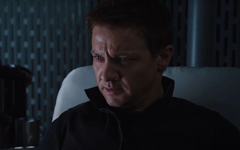     Джереми Реннер  Кадр видео