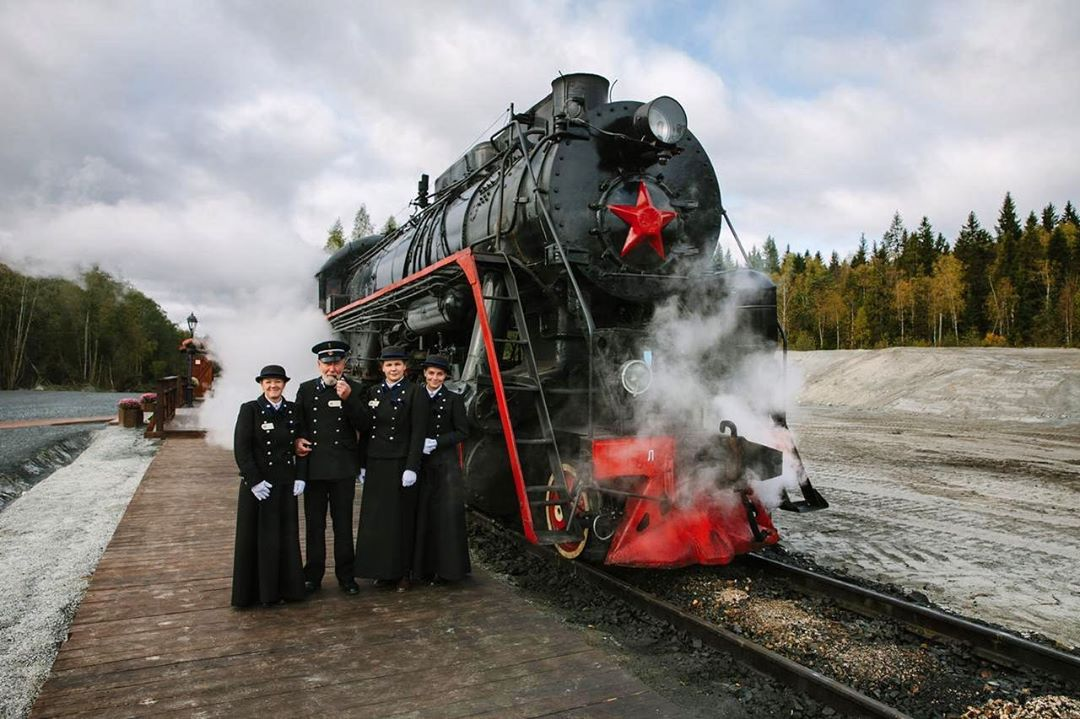 Рускеала паровоз