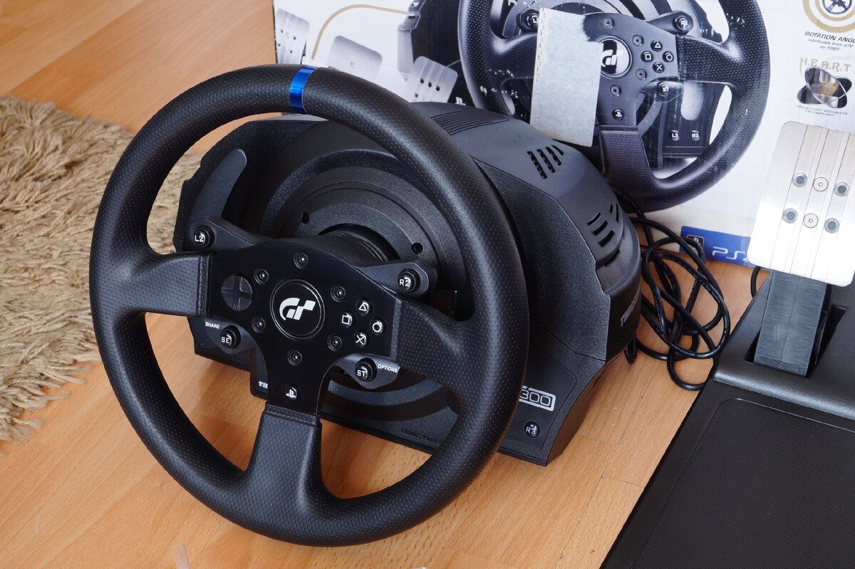 Thrustmaster T300 RS