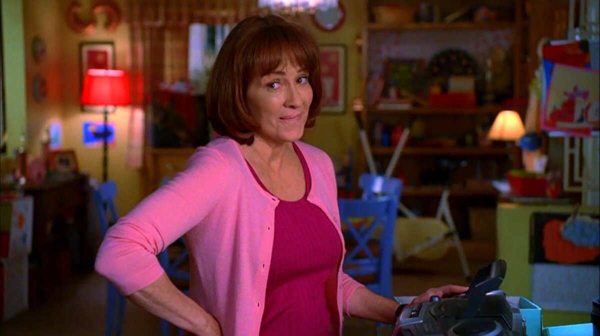 Кадр из сериала "Бывает и хуже", 2009 г.