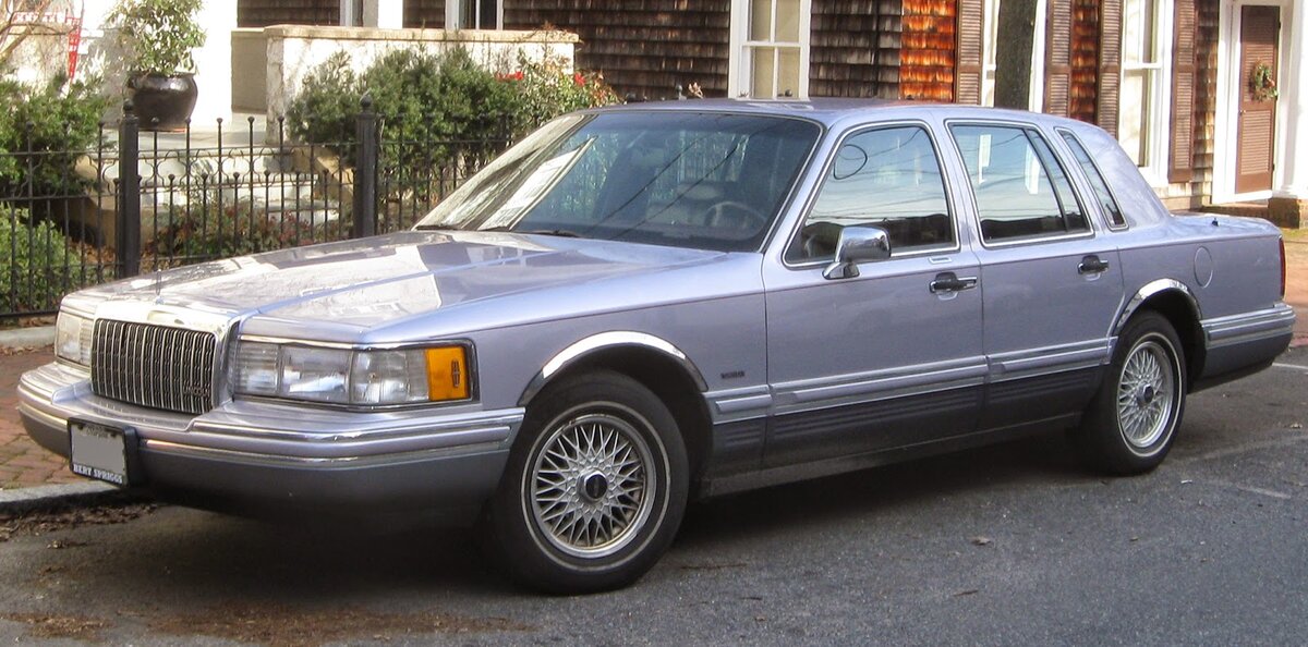 1991 Lincoln Town car Limousine