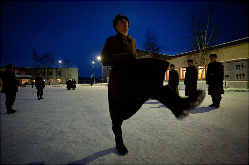 занятия по строевой подготовке (фото не советское, взято из открытых источников)