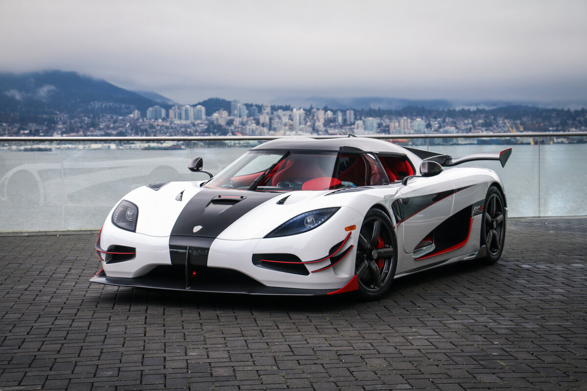 машина koenigsegg agera