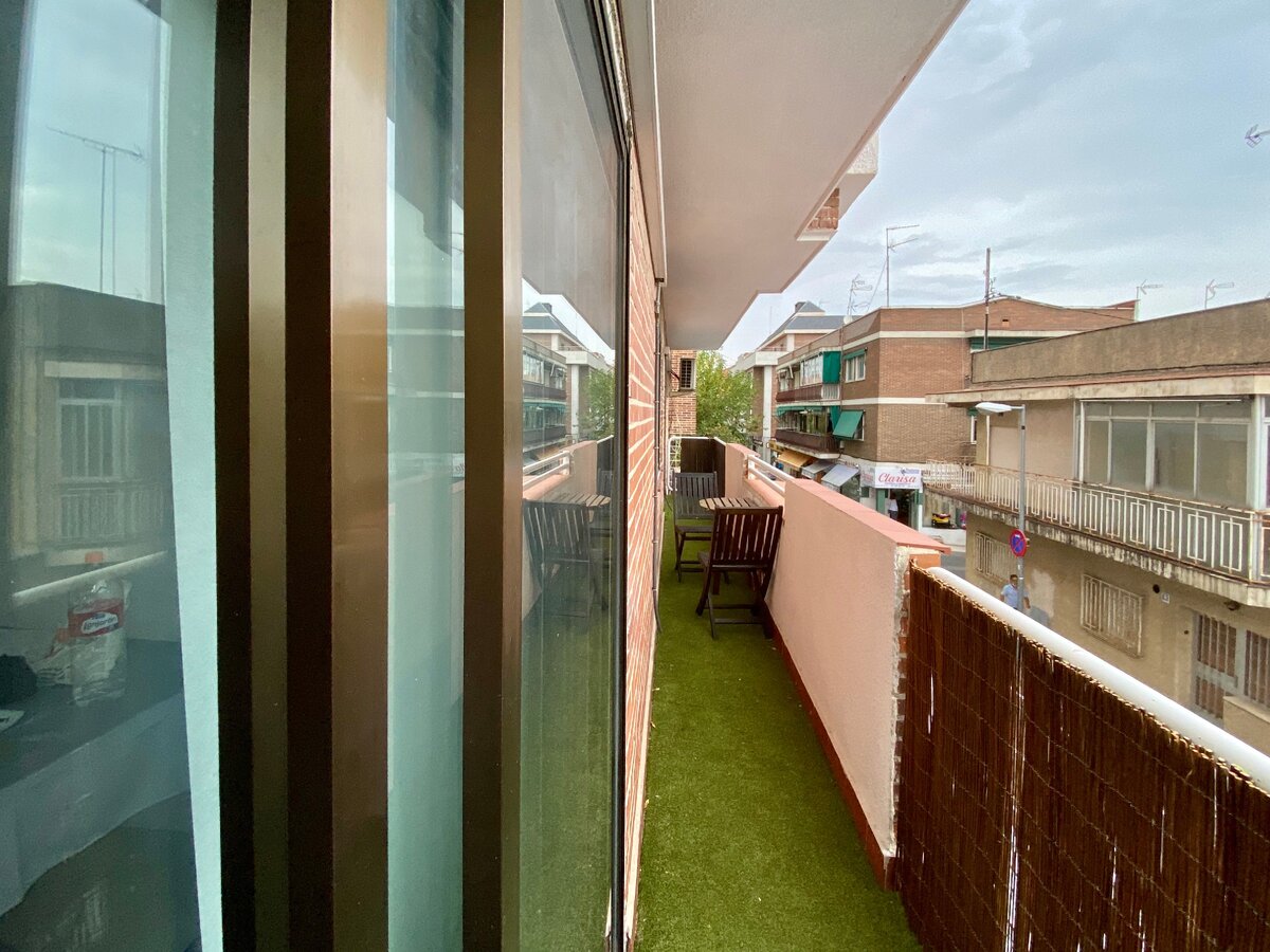 Теперь можно на балконе с утра загорать даже в купальнике.