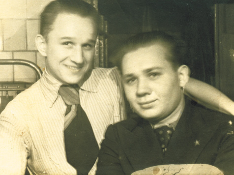 Евгений и Николай Леоновы. Фото mk.ru