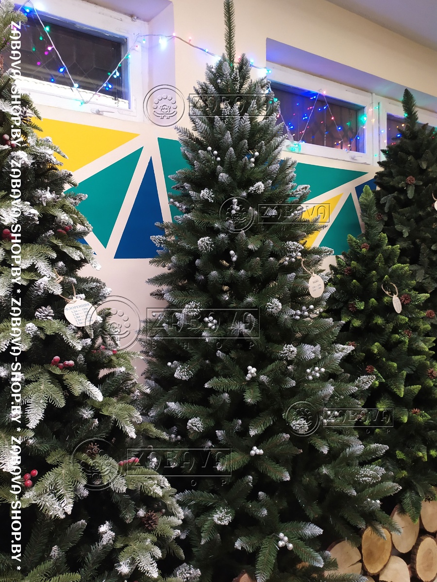 Ель искусственная "Мари" в Шоу-Руме. Источник: zabava-shop.by