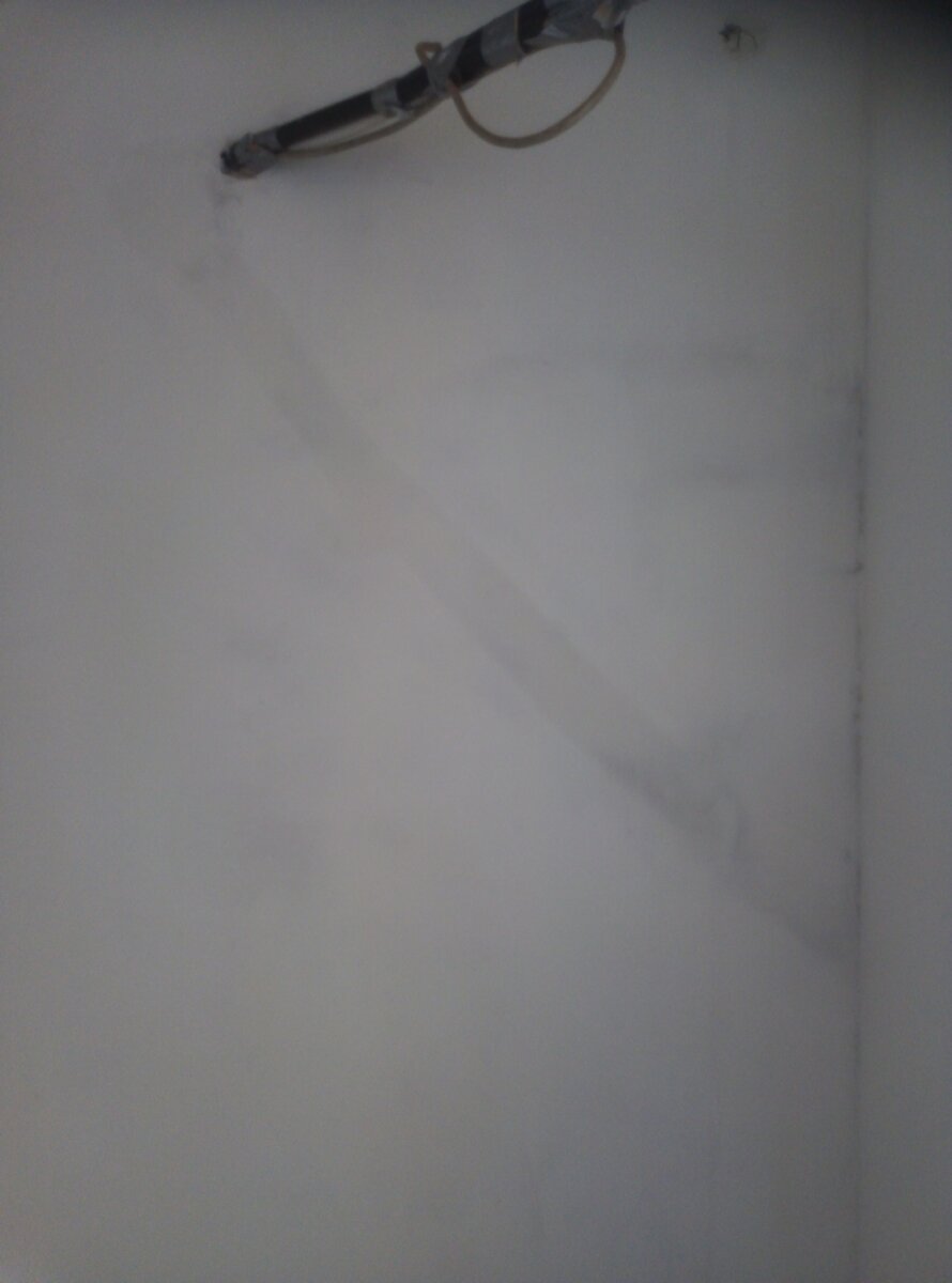 Вот это не просохшая штроба. 