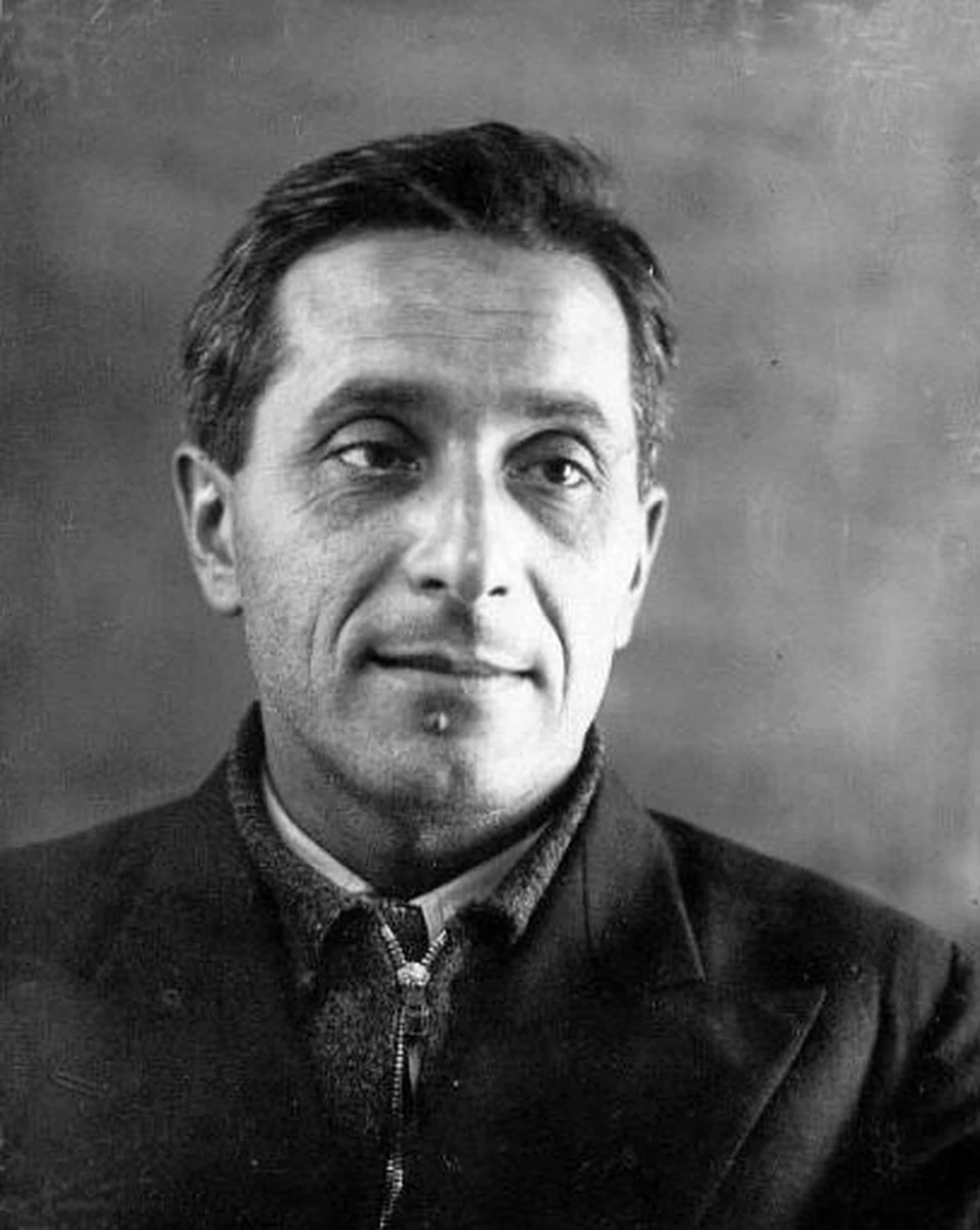 М зощенко. Михаил Зощенко. Михаил Михайлович Зощенко (1894 – 1958). Зощенко портрет. Михаил Зощенко портрет