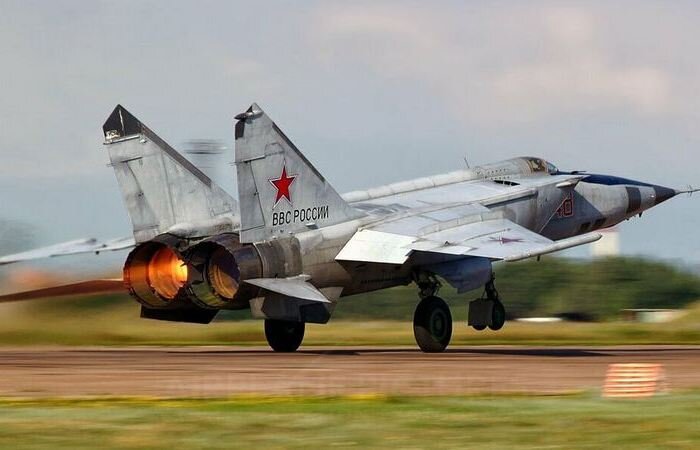 «Лиса в небе»: из-за какого советского самолета в конгрессе США организовывали экстренные слушания