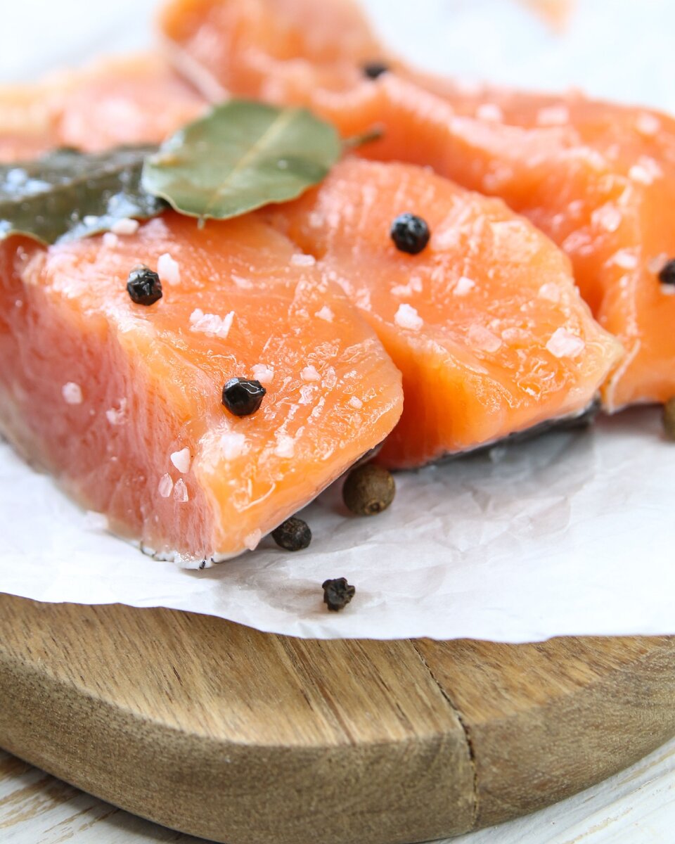 Засолка красной рыбы в домашних условиях | Слабосоленый лосось по-фински рецепт