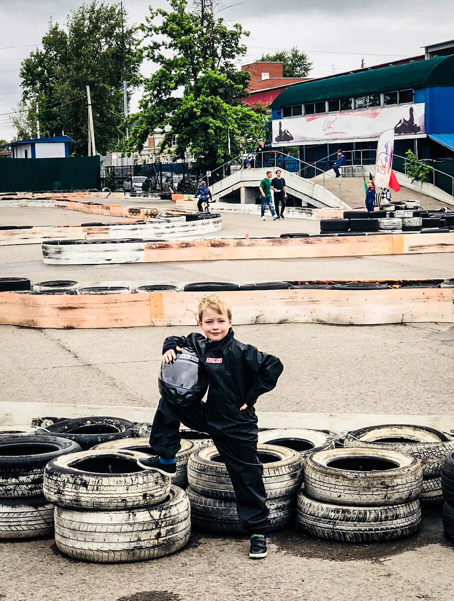 Мужские занятия - лишь бы подальше от балета...