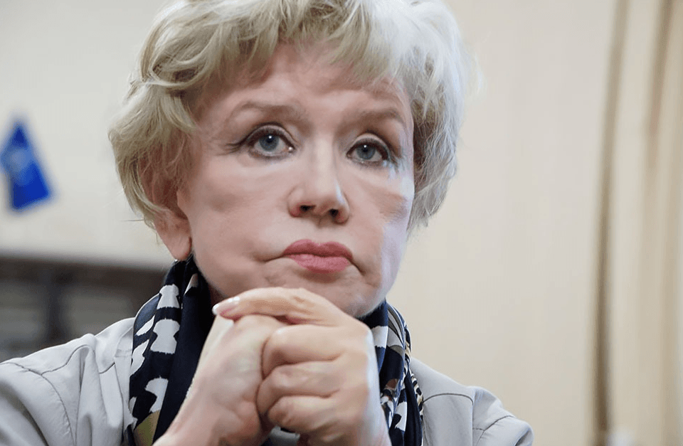 Вера Алентова 