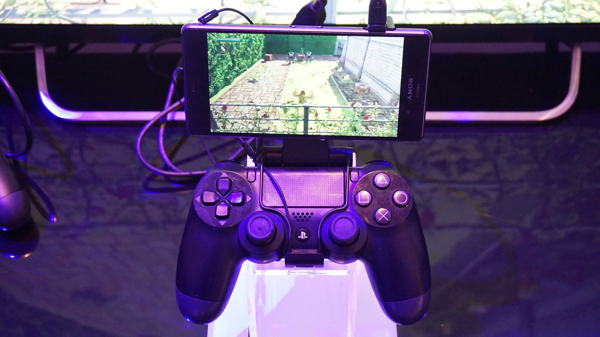 Remote play tv. PS Remote Play игры. PS Remote Play app.. Remote Play очень яркий экран. Иконка приложения кросс аут на PLAYSTATION четыре.