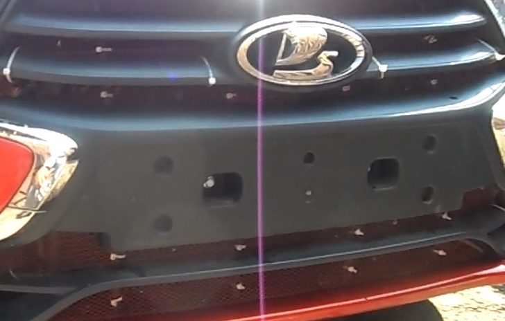 Сам установил защитную радиаторную сетку