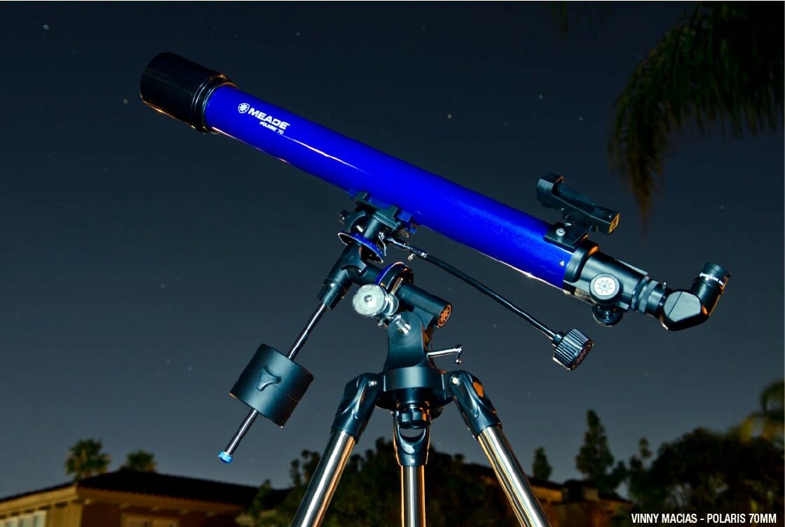 Современный телескоп-рефрактор.