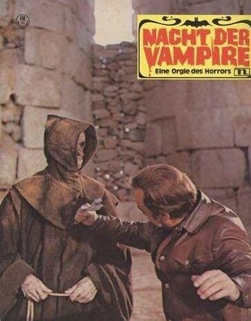 В одной из сцен «Тени Оборотня» на героиню нападает скелетоподобный зомби в монашеской одежде. Этот облик и послужил вдохновением для Оссорио, но! Это не простое заимствование идей, потому что тетралогия «Слепых Мертвецов» и франшиза «Знака Оборотня» должны были стать одной вселенной, но про это я расскажу позже.