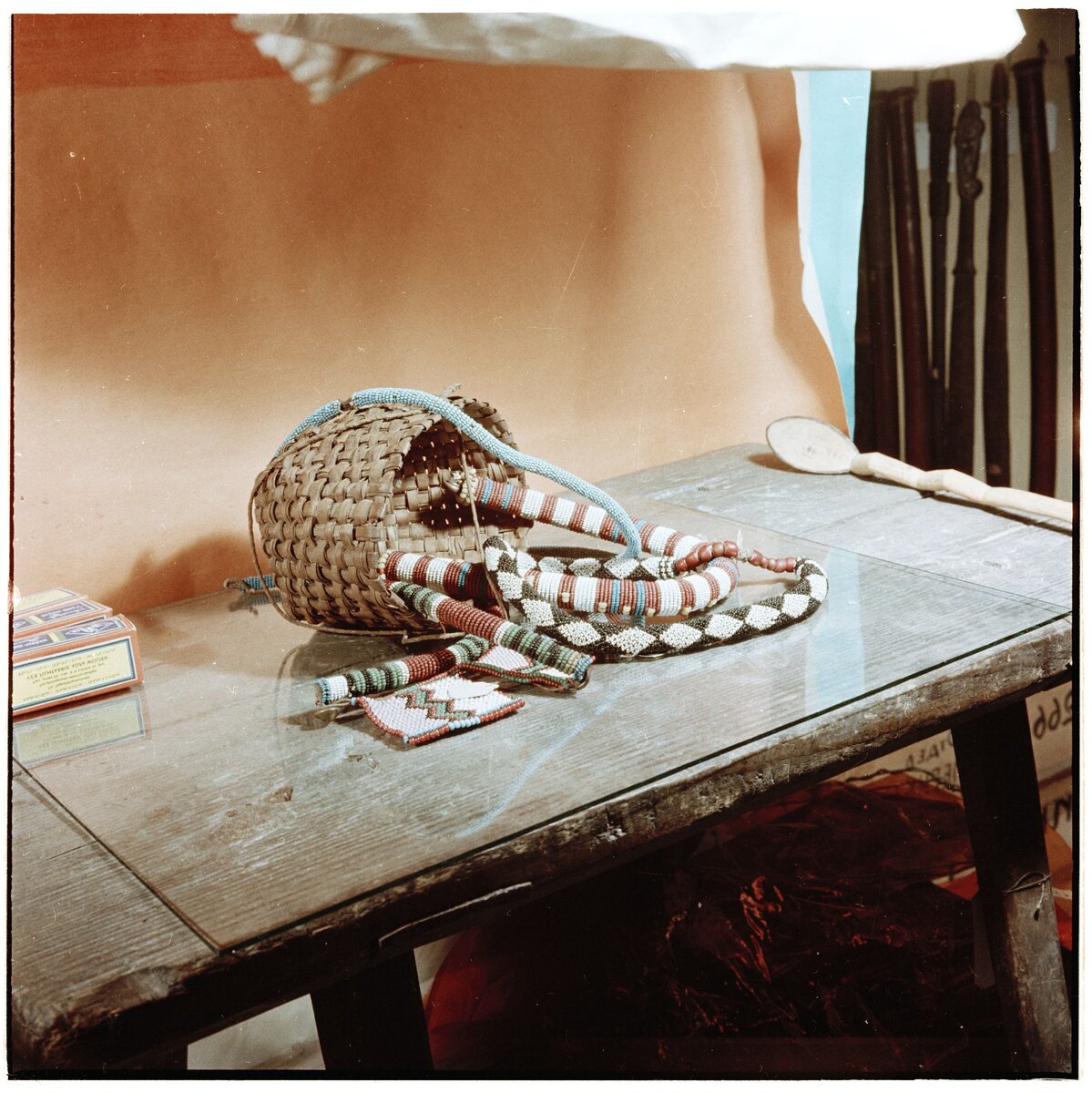 Тем более именно наш музей больше специализируется на краеведении и нам уж точно кости эти не нужны