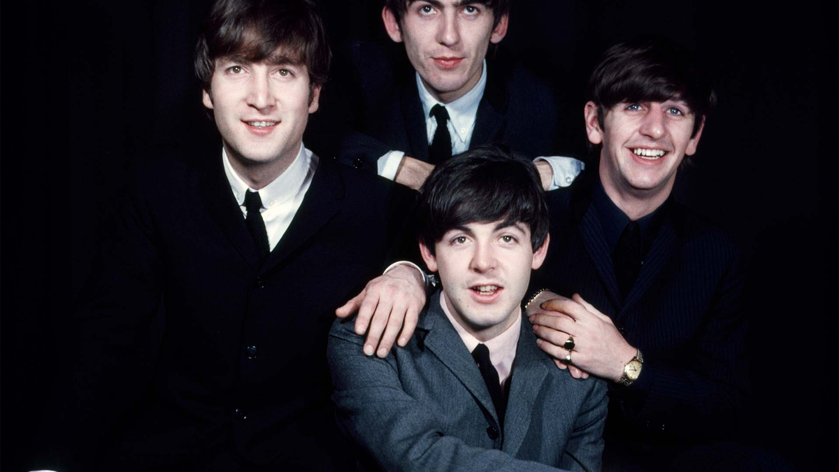 Солист группы битлз. Битлз 1964. The Beatles photos 1964. Бартон Битлз. Битлз бородатые.