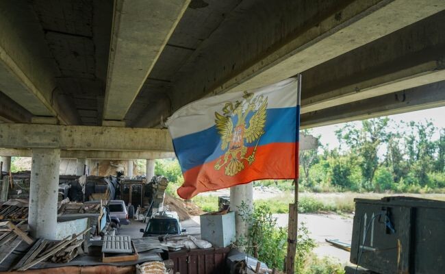 Флаг России на позициях батальона «Восток» Фото: Кристина Мельникова