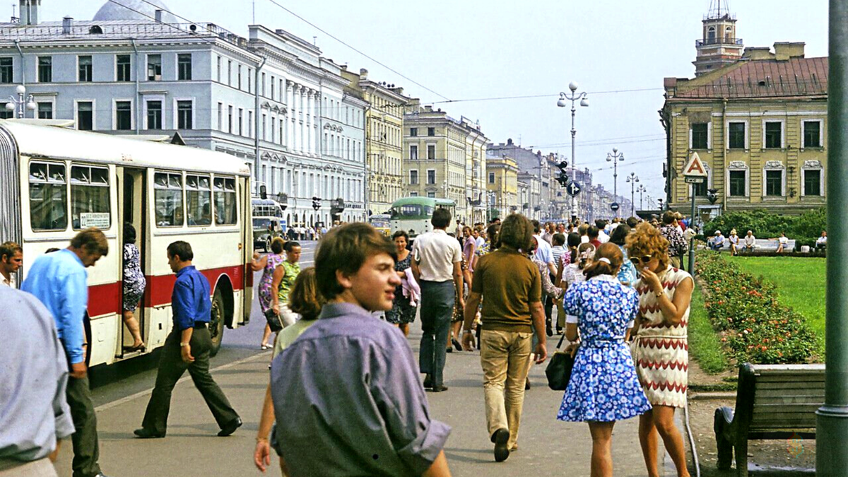 Счастливое советское время.