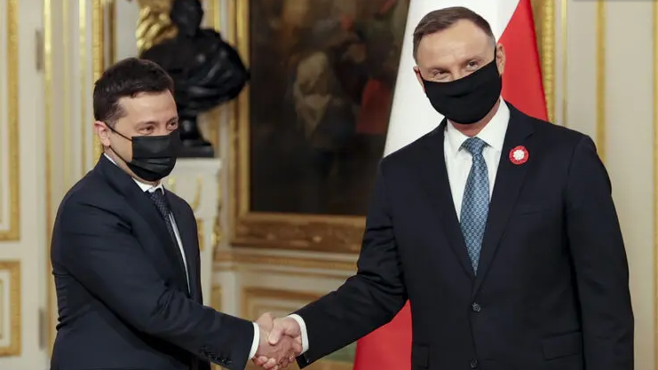 Президент Владимир Зеленский договорился о поддержке Польшей идеи декларации о европерспективах Украины, фото: president.gov.ua