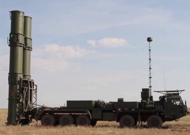 Пусковая установка зенитной ракетной системы С-500 "Прометей"