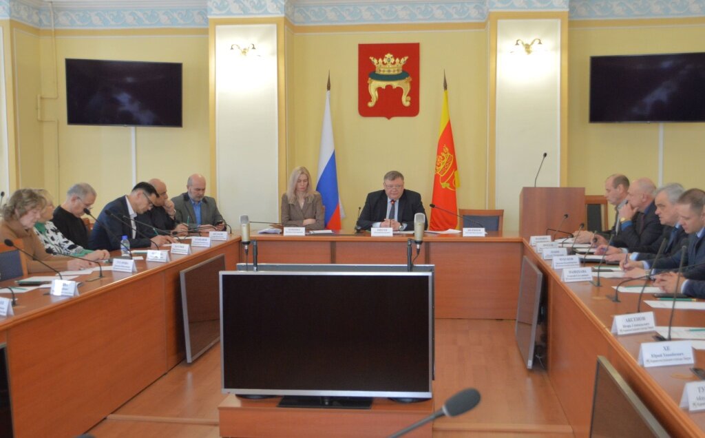 В Тверской городской Думе лидеры диаспор говорили о поддержке ДНР и ЛНР