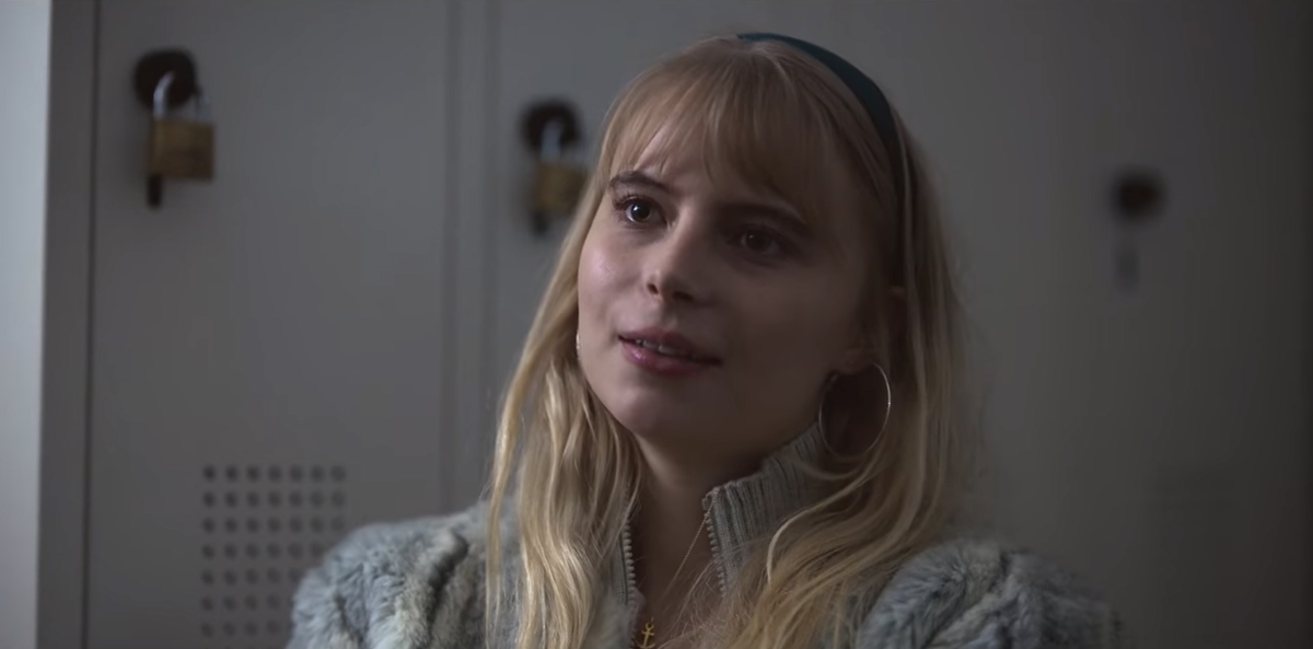 Ида, девушка, после исчезновения которой все идет кувырком