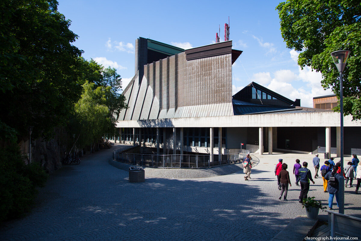 Источник изображения - https://img-fotki.yandex.ru/get/231372/46980979.298/0_128044_7ffef79f_orig