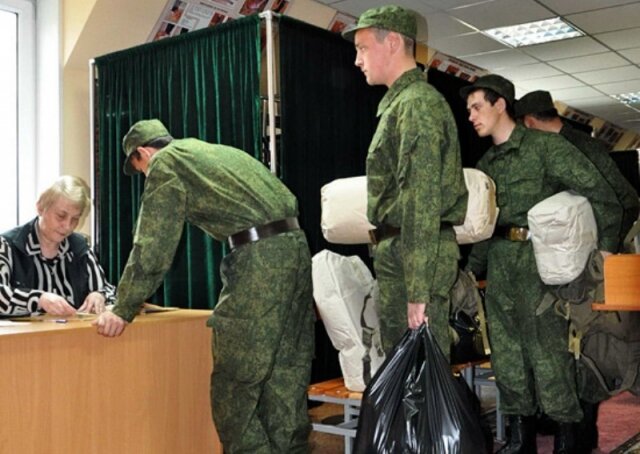   На призывном пункте Function.mil.ru