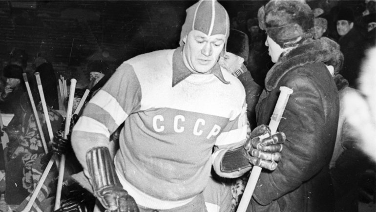    Всеволод Бобров.Олег Неелов