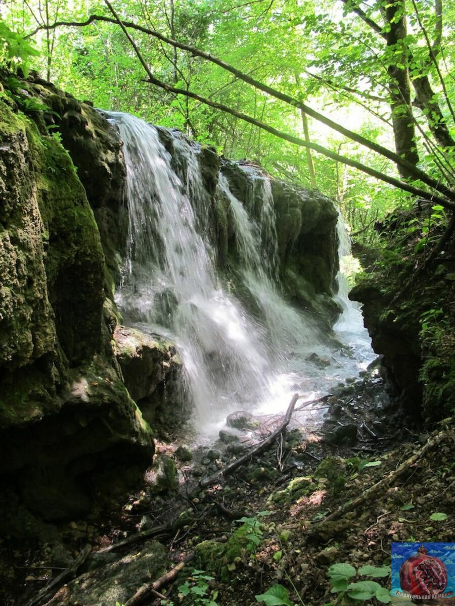 Пещера ластивер: водопад