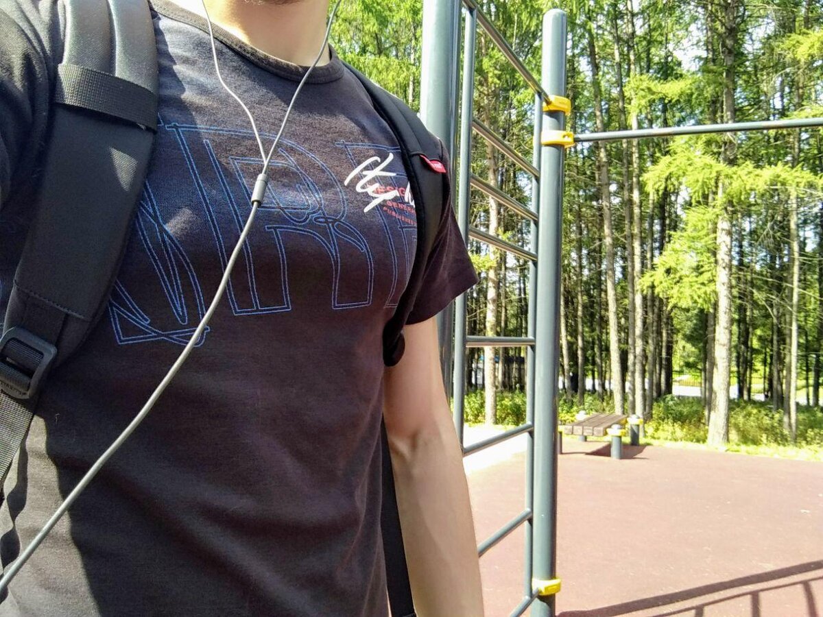 На спортплощадке