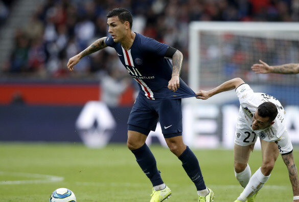 Леандро Паредес