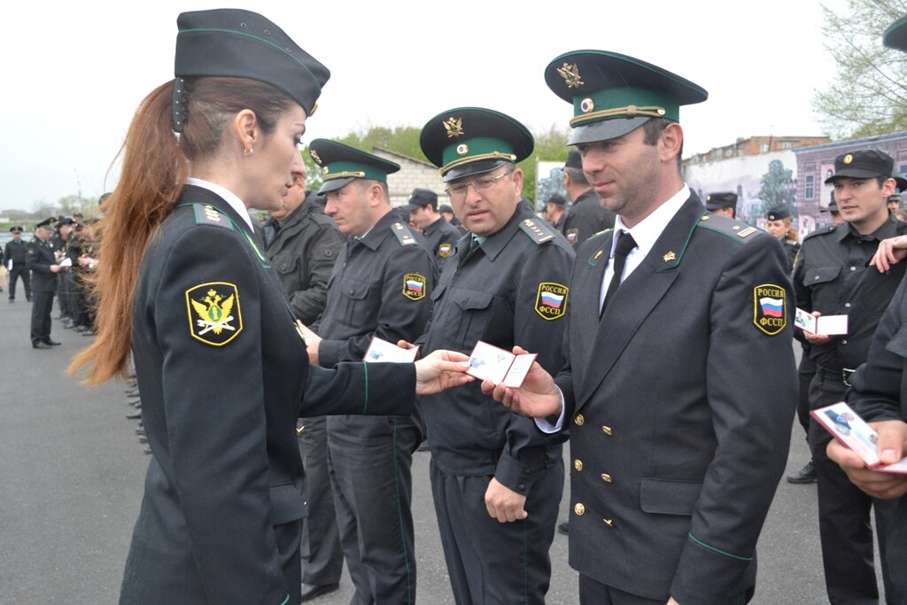 Судебные приставы советский. Парадная форма ФССП. Новая форма ФССП России. Летняя форма ФССП. Служба ФССП России новая форма одежды.