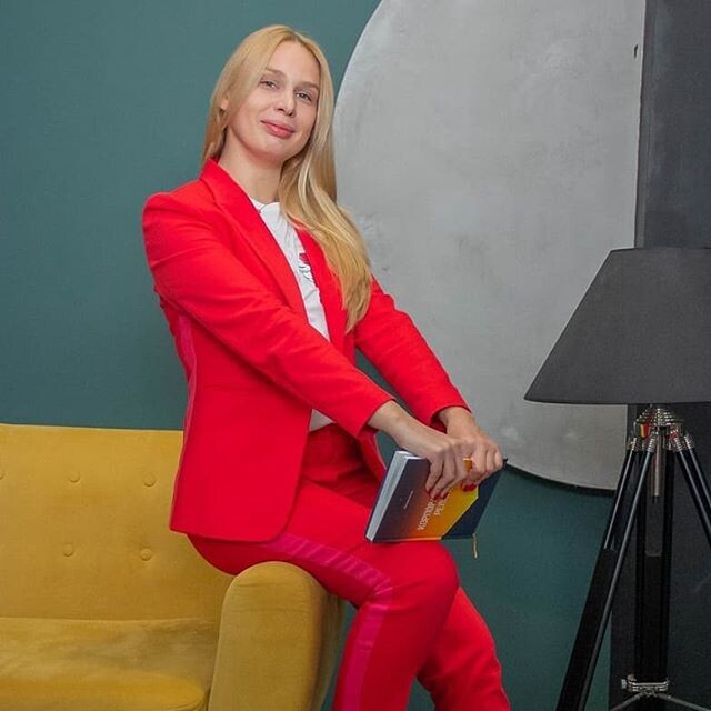 Светлана, строитель человеческой компании