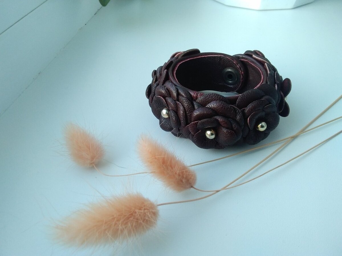 браслет из кожи 