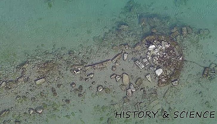 Руины круглой башня.