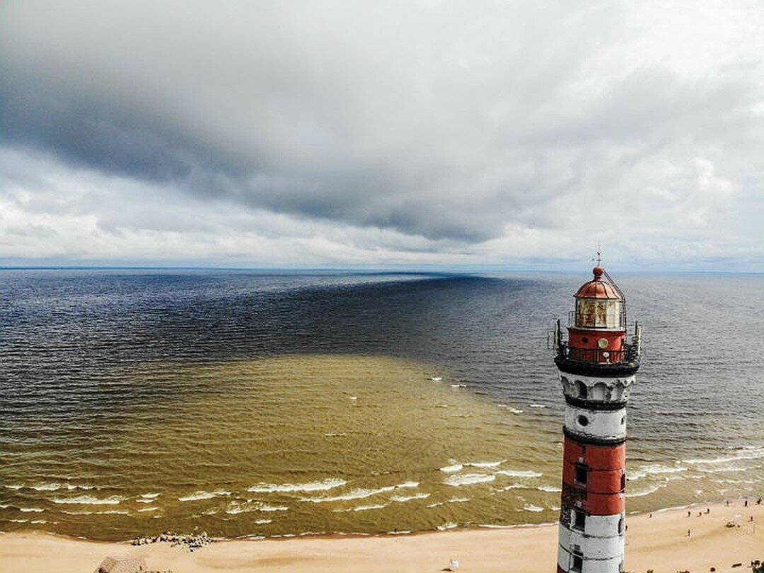 Осиновецкий маяк на ладожском озере пляж фото