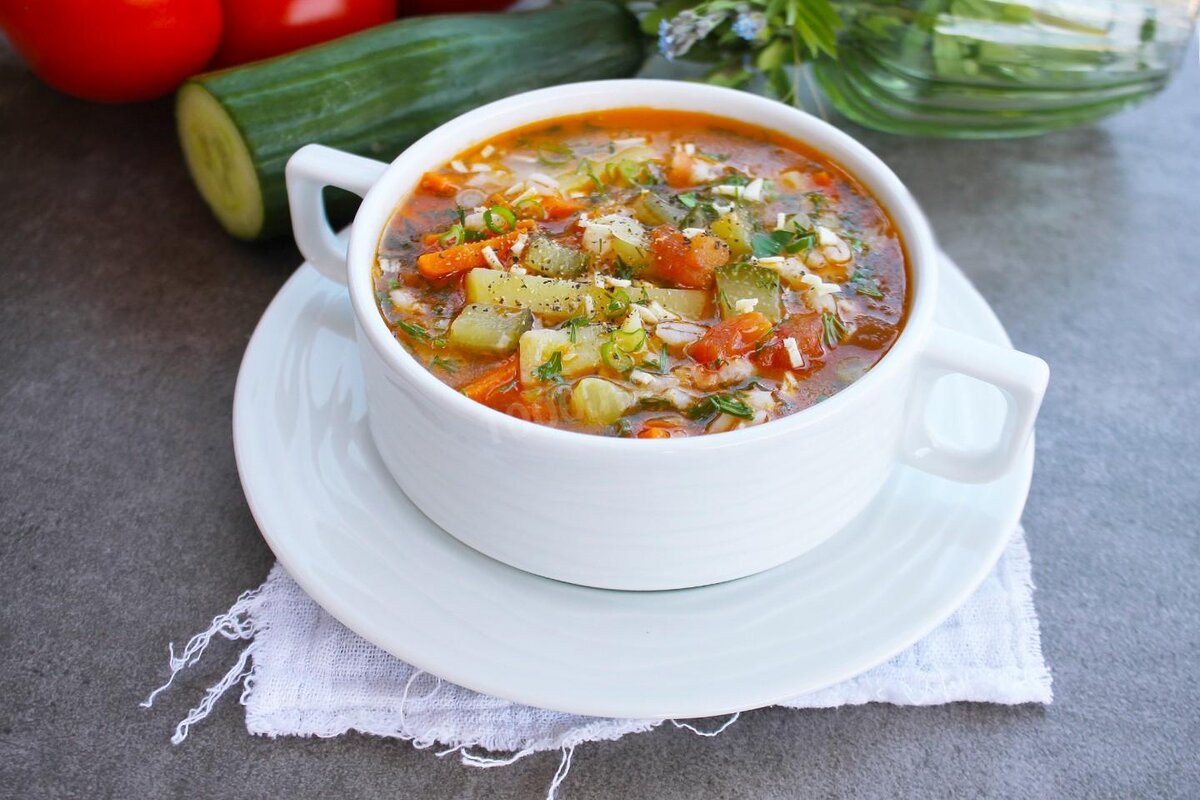 ГОТОВИМ НА ОБЕД ЛЮБИМЫЙ РАССОЛЬНИК💖ТОП 5+ РЕЦЕПТОВ НА ЛЮБОЙ ВКУС | Простые  и вкусные рецепты от 1000.menu на Яндекс Дзен | Дзен