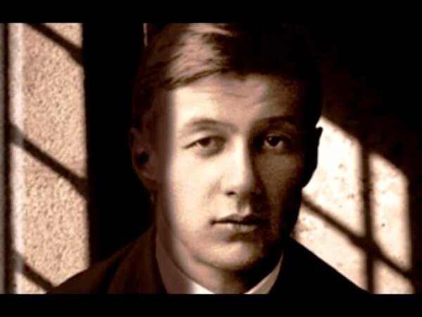 Борис Корнилов фото (Яндекс)