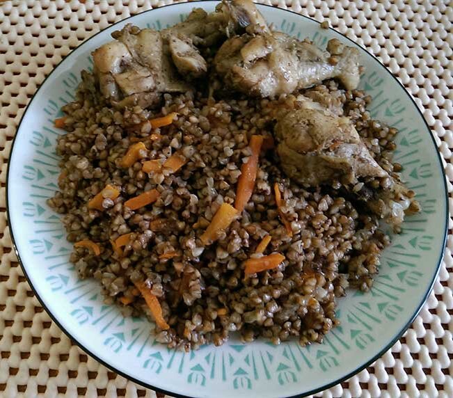 Гречка приготовленная по принципу плова с курицей. Фото автора "Кулинарные премудрости".