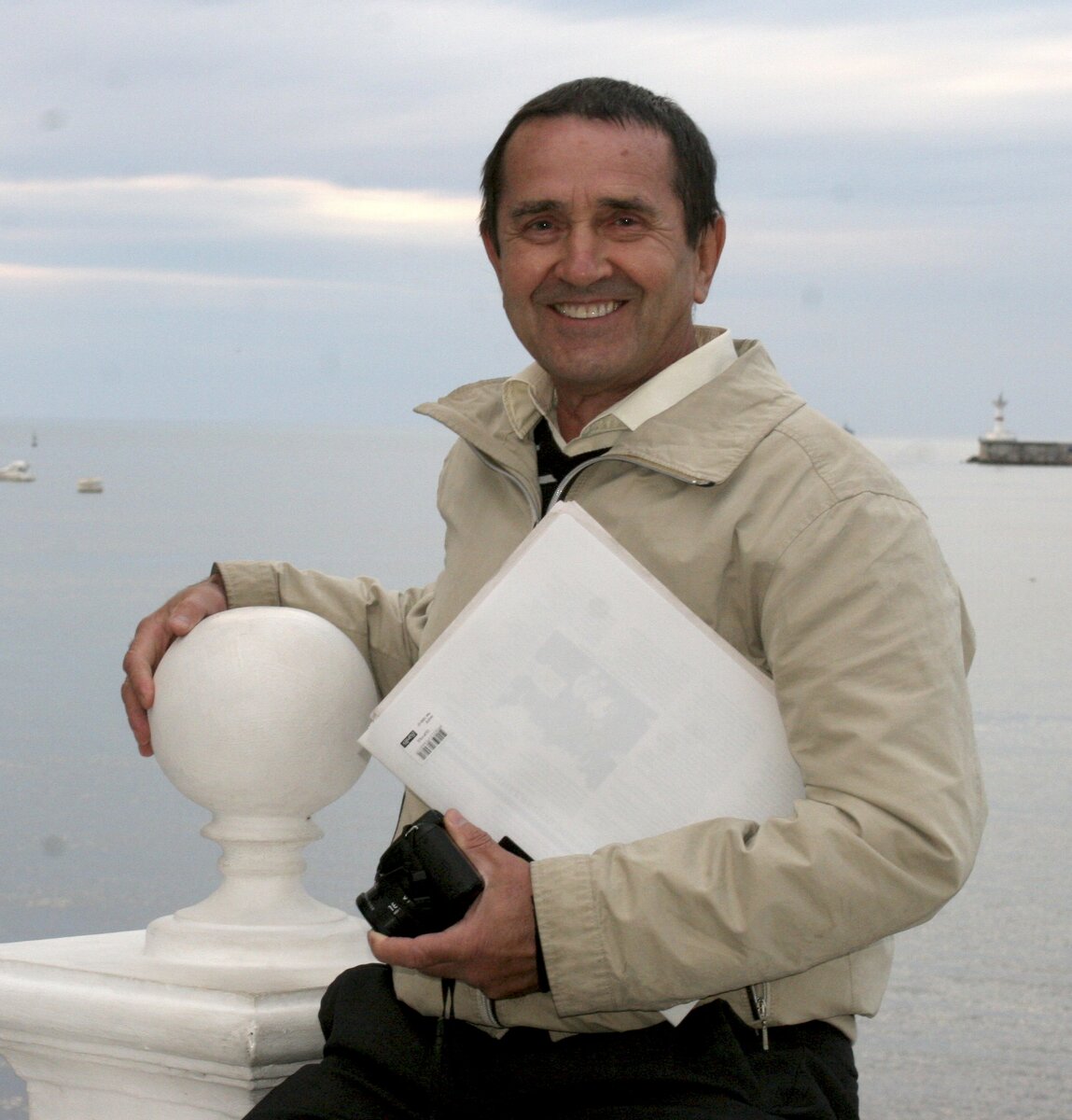 Редактор газеты "Родник трезвости" на на Международной конференции семинаре "Основы собриологии, профилактики, социальной педагогики и алкологии".        Севстополь, 2011 год