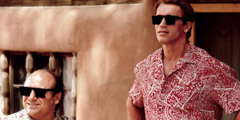 Кадр из фильма «Близнецы»