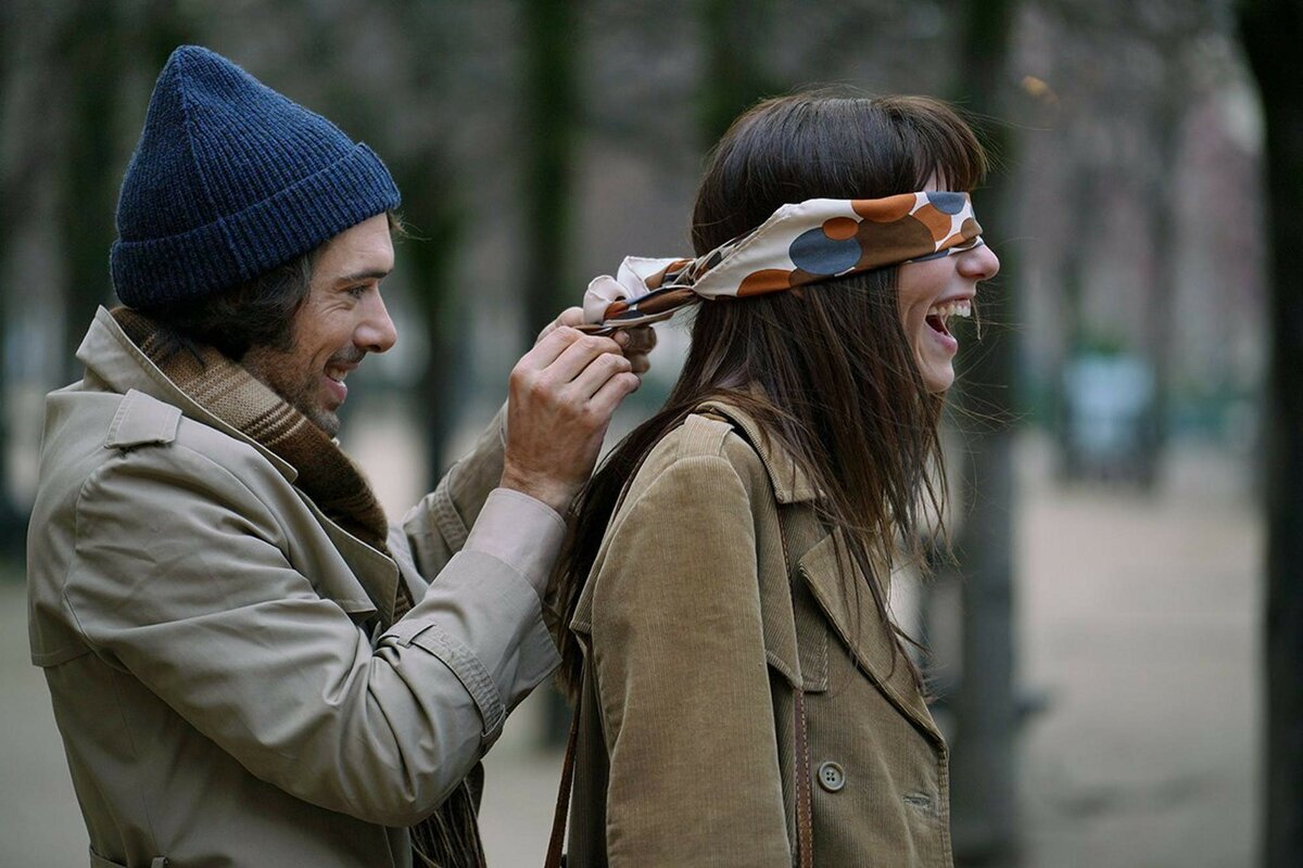 В главных ролях: Дория Тилье, Николя Бедос, Дени Подалидес.