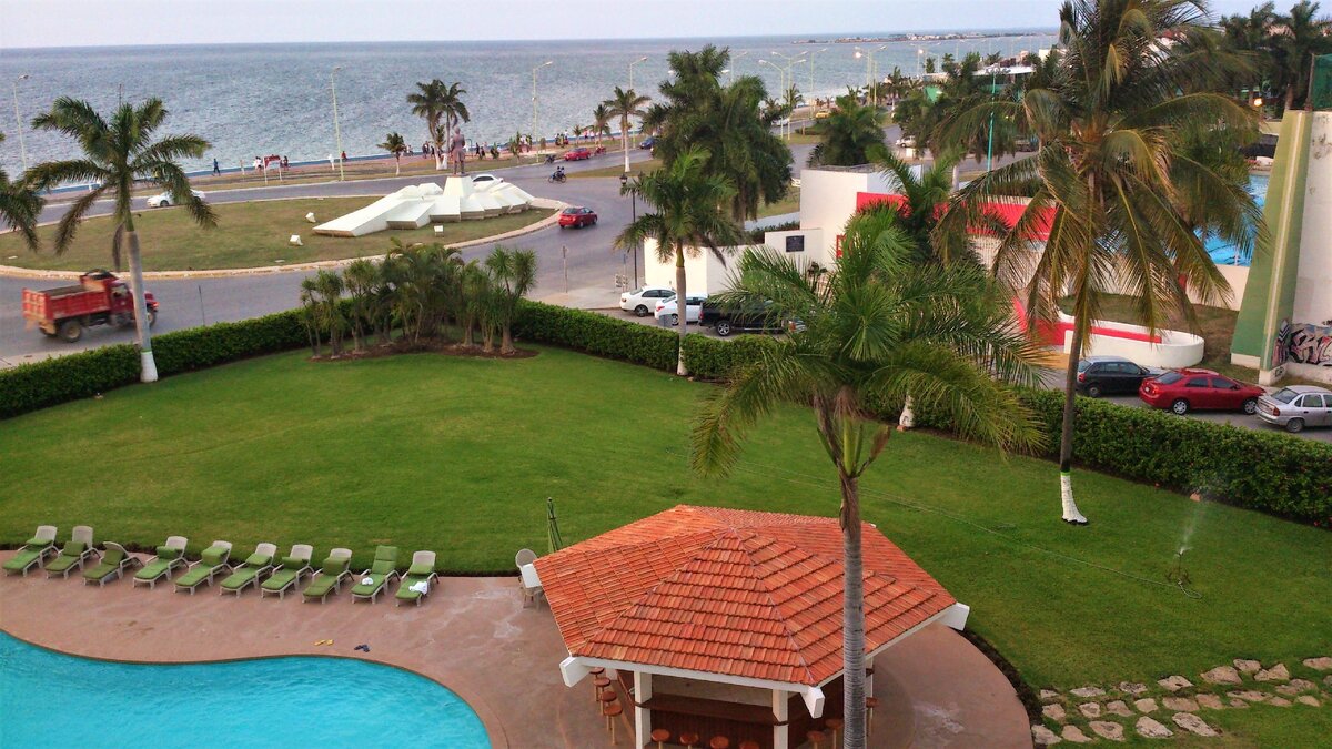 Небольшой отель со всей необходимой инфраструктурой для туристов